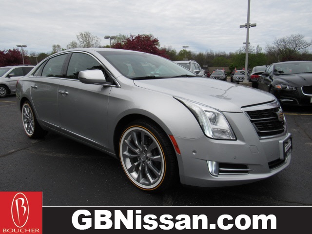 Pre Owned 2017 Cadillac Xts Luxury 4d Sedan In The Milwaukee Area Pre Owned 2017 Cadillac Xts Luxury