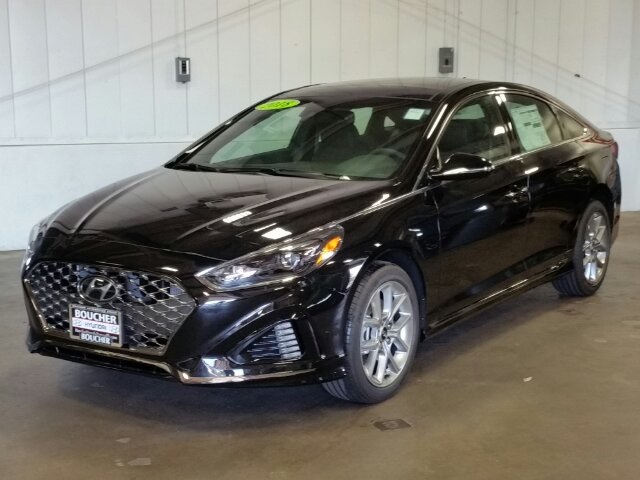 New 2018 Hyundai Sonata 2 0t 4d Sedan In The Milwaukee Area 18hs223